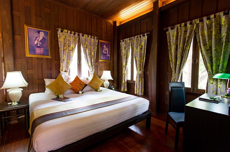 Deluxe